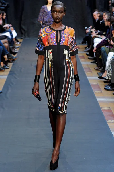 Look 39